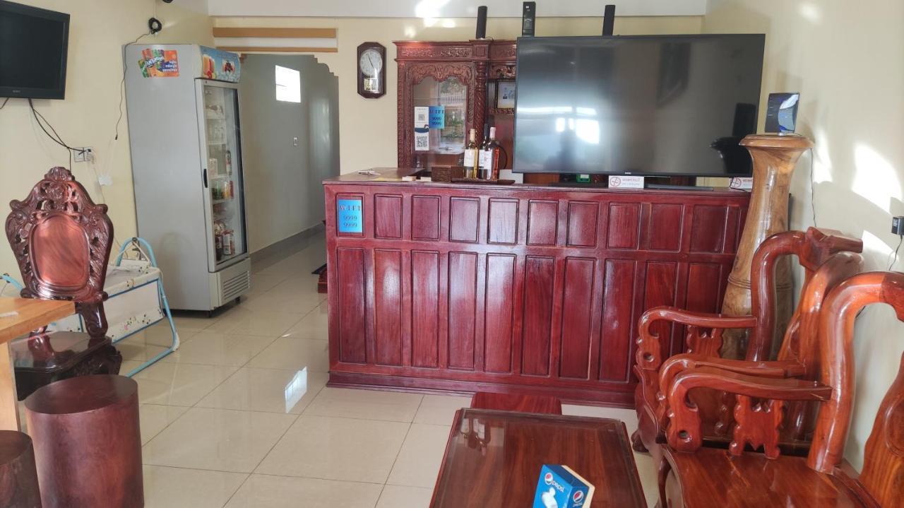 קמפוט Monica Guesthouse מראה חיצוני תמונה